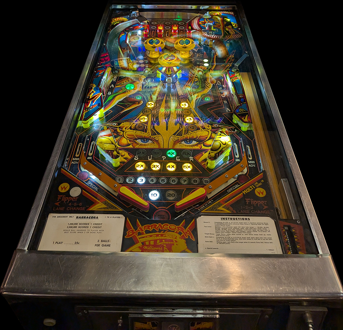 Barracora playfield