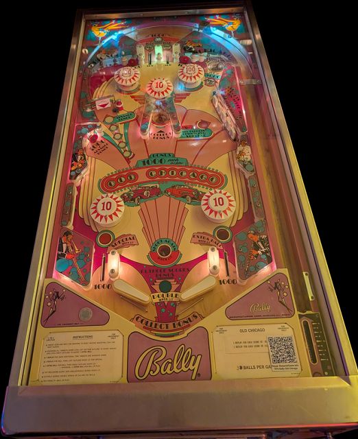 Old Chicago pinball machine